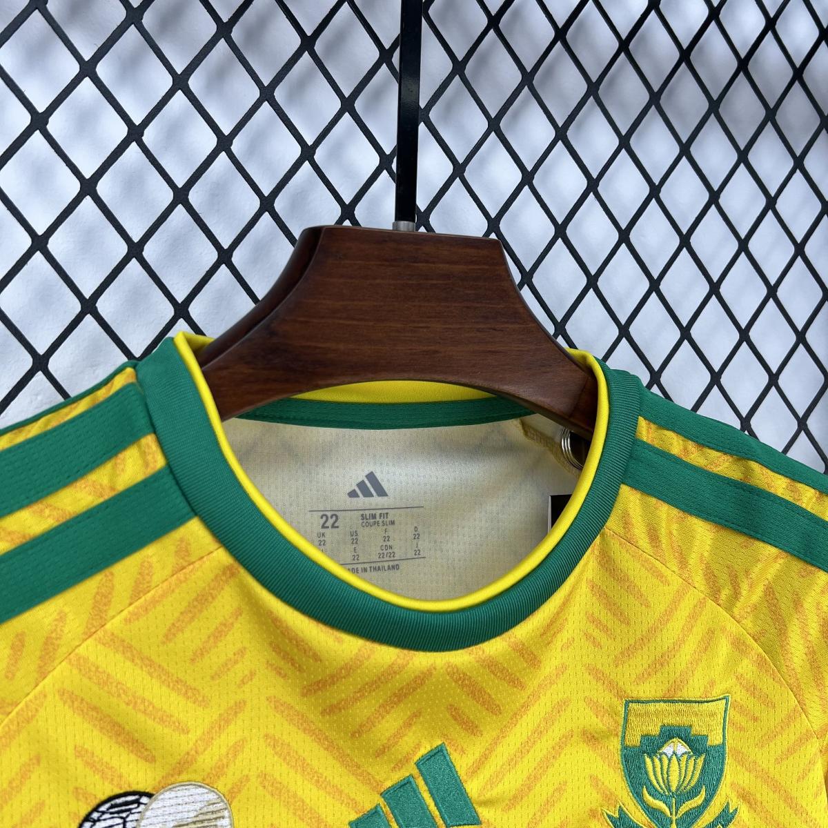 Kit enfant Afrique du Sud DOM Coupe Du Monde 2026 - Choppe ton maillot
