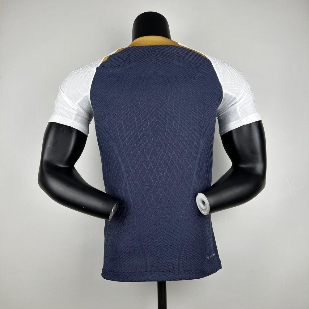 Chelsea Training Player Version 23/24 - Choppe ton maillot