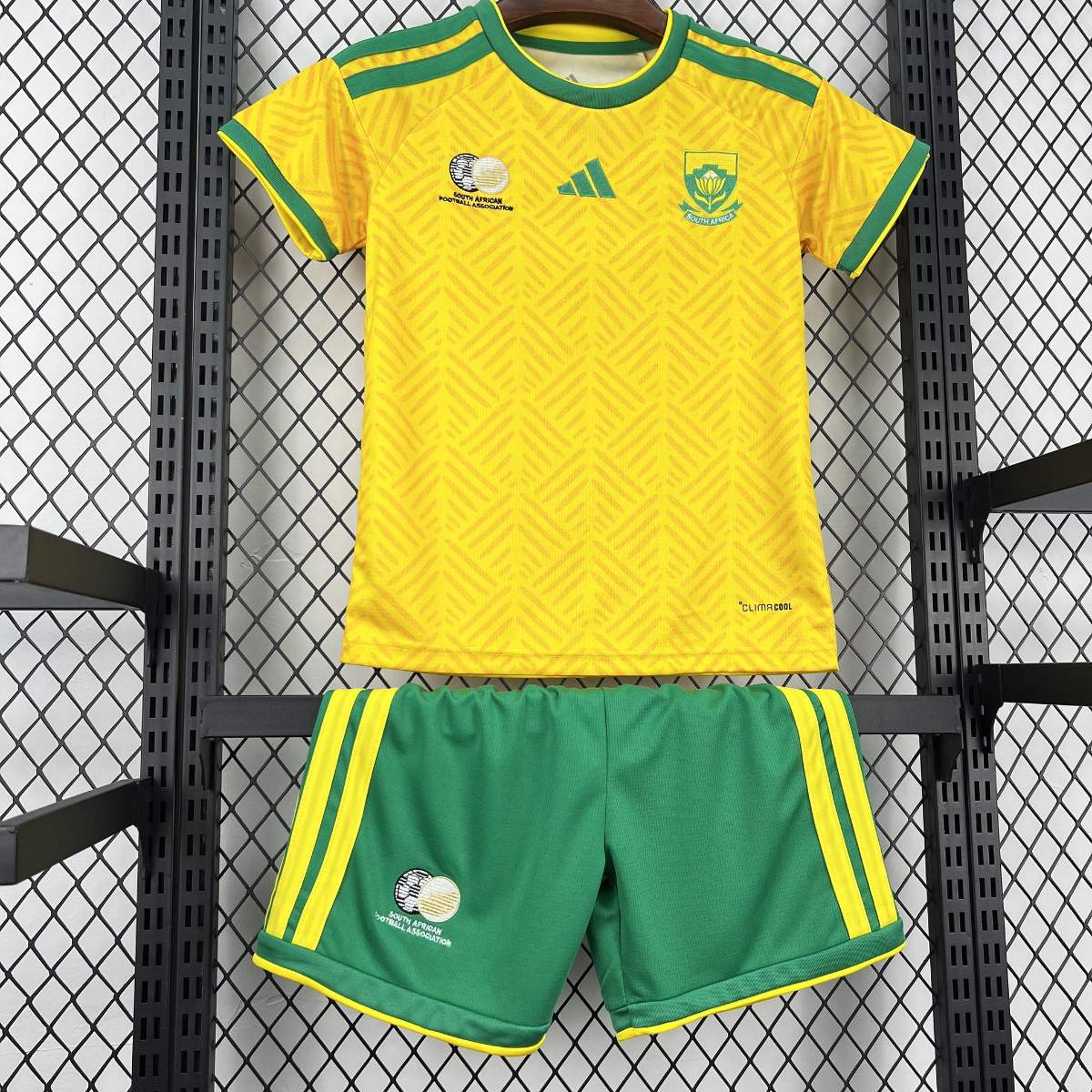Kit enfant Afrique du Sud DOM Coupe Du Monde 2026 - Choppe ton maillot