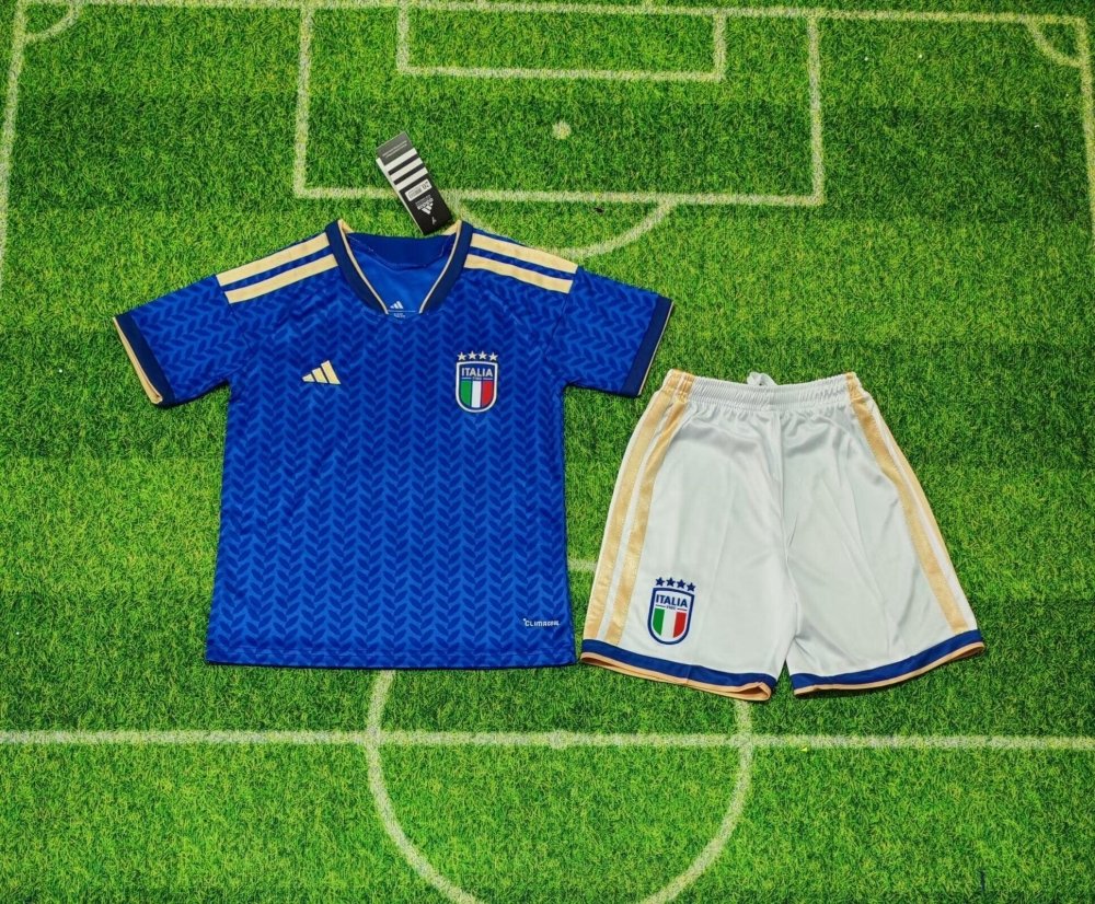 Kit enfant Italie DOM Coupe du Monde 2026 - Choppe ton maillot
