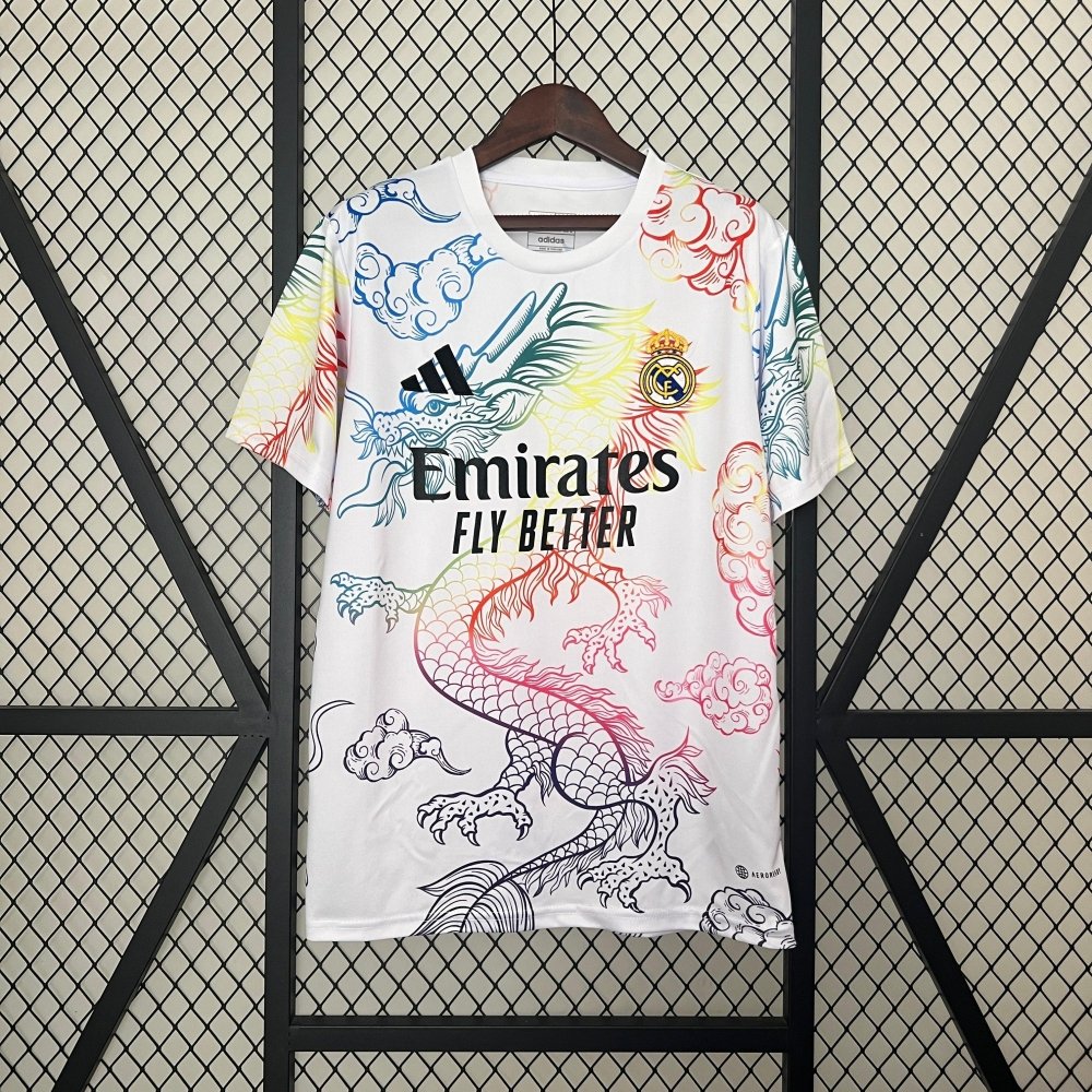 Real Madrid Special Edition 24/25 - Choppe ton maillot